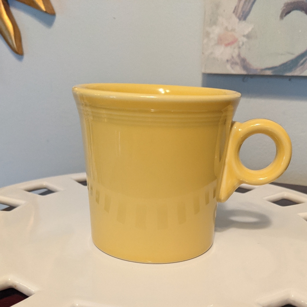 Fiesta Coffee Cup Mug Yellow Ring Handle USA & Stamped HLC in EUC
